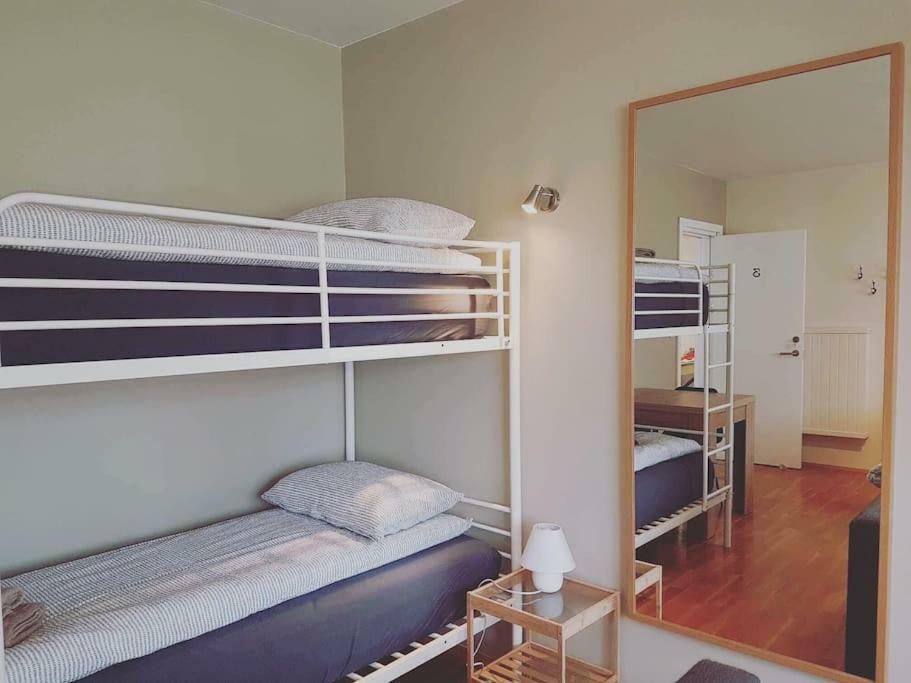 Akureyri Central Rooms Rum bild